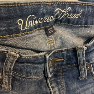 Universal thread blue jeans 👖